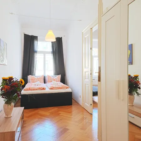 Gruenderzeitapartment An Der Arena